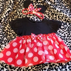 Minnie mouse outfit or costume